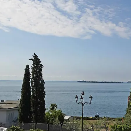 Appartement Fasano With Terrace And View Gardone Riviera